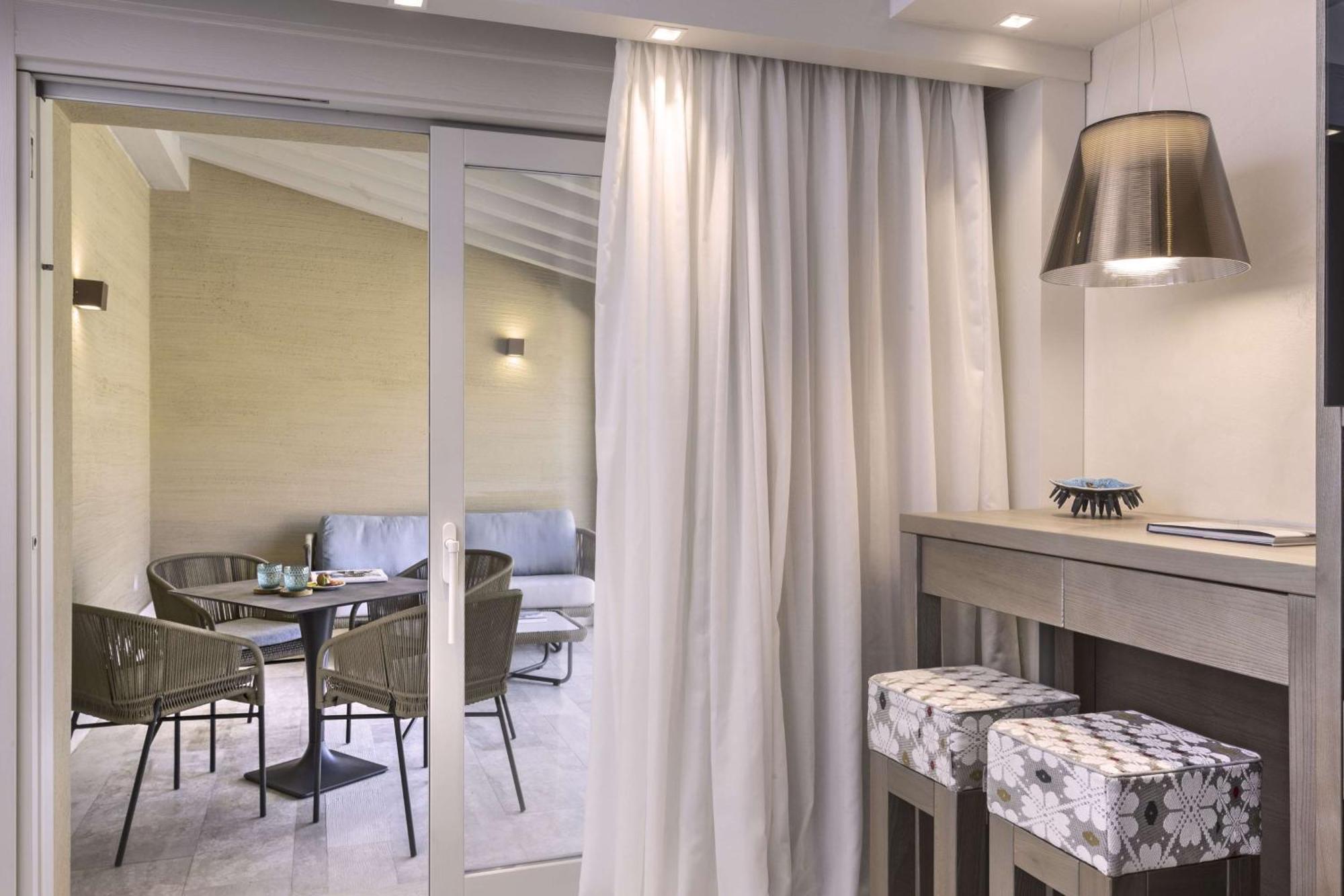 7Pines Resort Sardinia - A Destination By Hyatt بايا سردينيا المظهر الخارجي الصورة